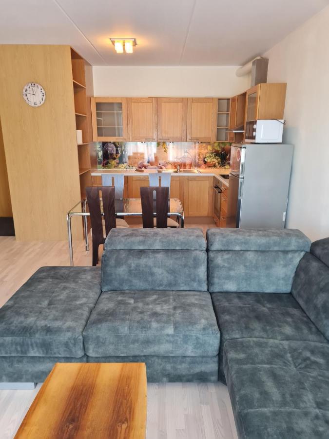 Cozy One Bedroom Apartment In City Center Талин Екстериор снимка