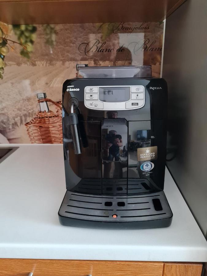 Cozy One Bedroom Apartment In City Center Талин Екстериор снимка
